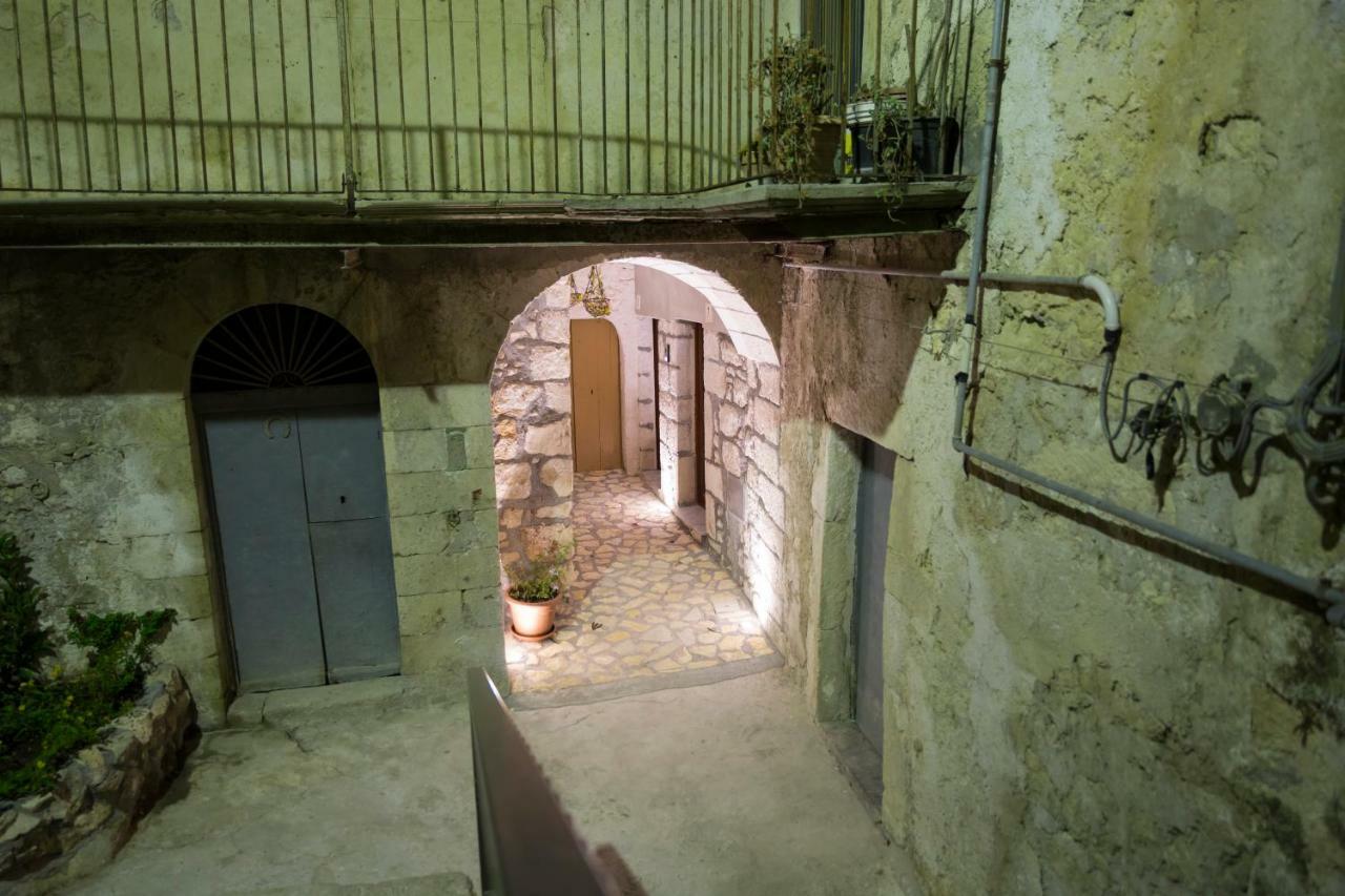 Casa Arco Antico Villa Caltabellotta Екстериор снимка